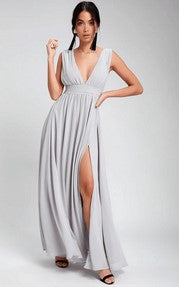 Elegant Sleeveless Long Dress with Deep V