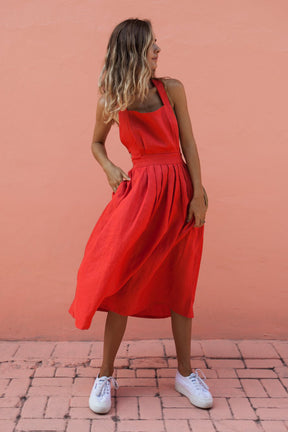 Pleated Dress With Buttoned waist